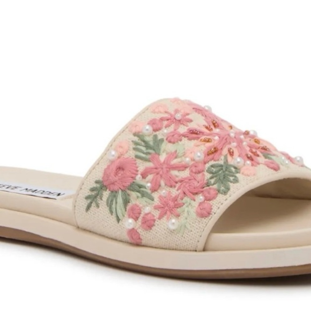 Steve Madden Cream Sandals with Pink Floral Embroidery
